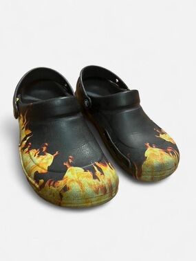 Crocs Bistro Flame Clogs Women’s 10 Men’s 8 Slip Resistant